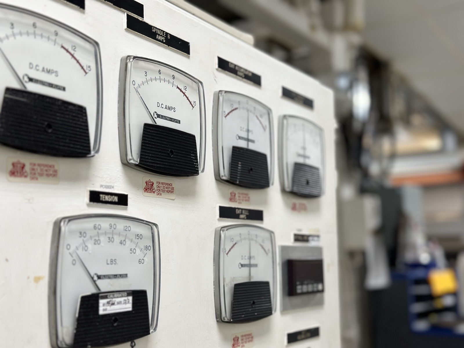 Control panel showing tension monitoring gauges